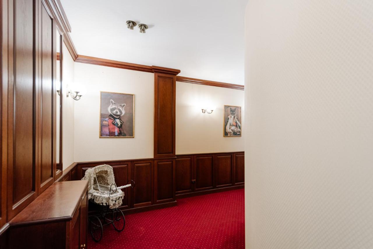 Petra Inn Apartments In Historical Palace Bratislava Exterior foto